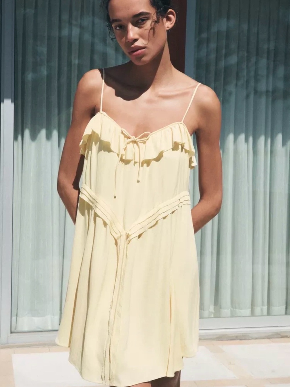 💛Zara MINI RUFFLE DRESS ZW COLLECTION